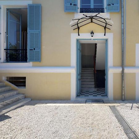 Villa Capriciosa - Five Stars Holiday House Больє-сюр-Мер Екстер'єр фото